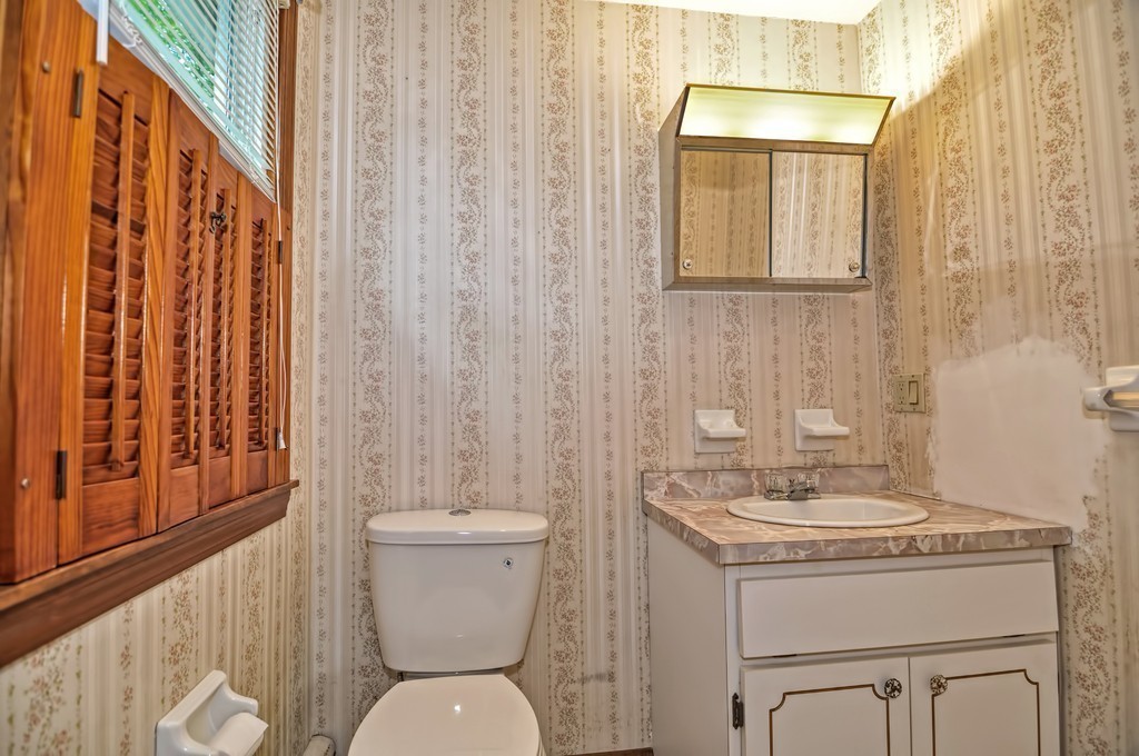 49 Revere Road Woburn, MA 01801 - Photo 7 of 15 Gallery Image 7