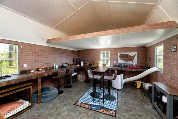 $249,000 | 247 Private Road, Covington, TX 76636