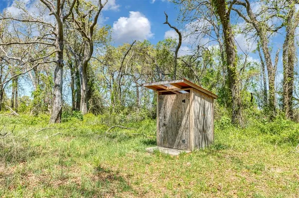 $249,000 | 247 Private Road, Covington, TX 76636