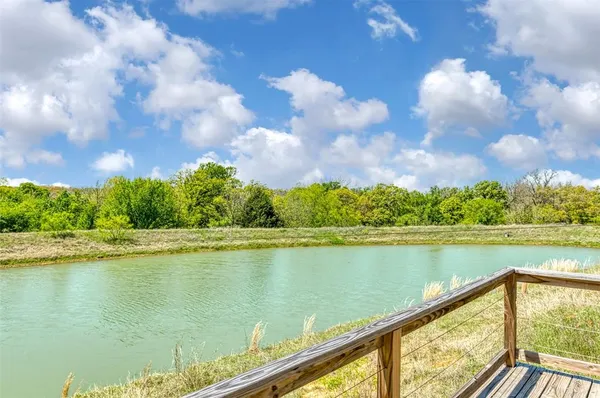 $249,000 | 247 Private Road, Covington, TX 76636