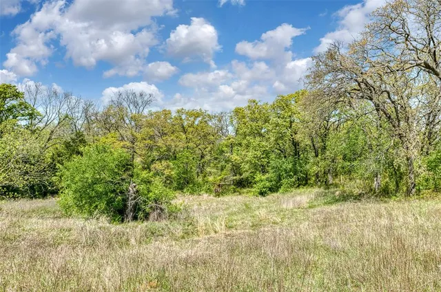 $254,000 | 247 Private Road, Covington, TX 76636