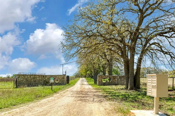 $249,000 | 247 Private Road, Covington, TX 76636
