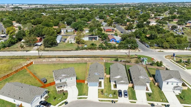 $2,000 | 14112 Nightview Cove, Pflugerville, TX 78660