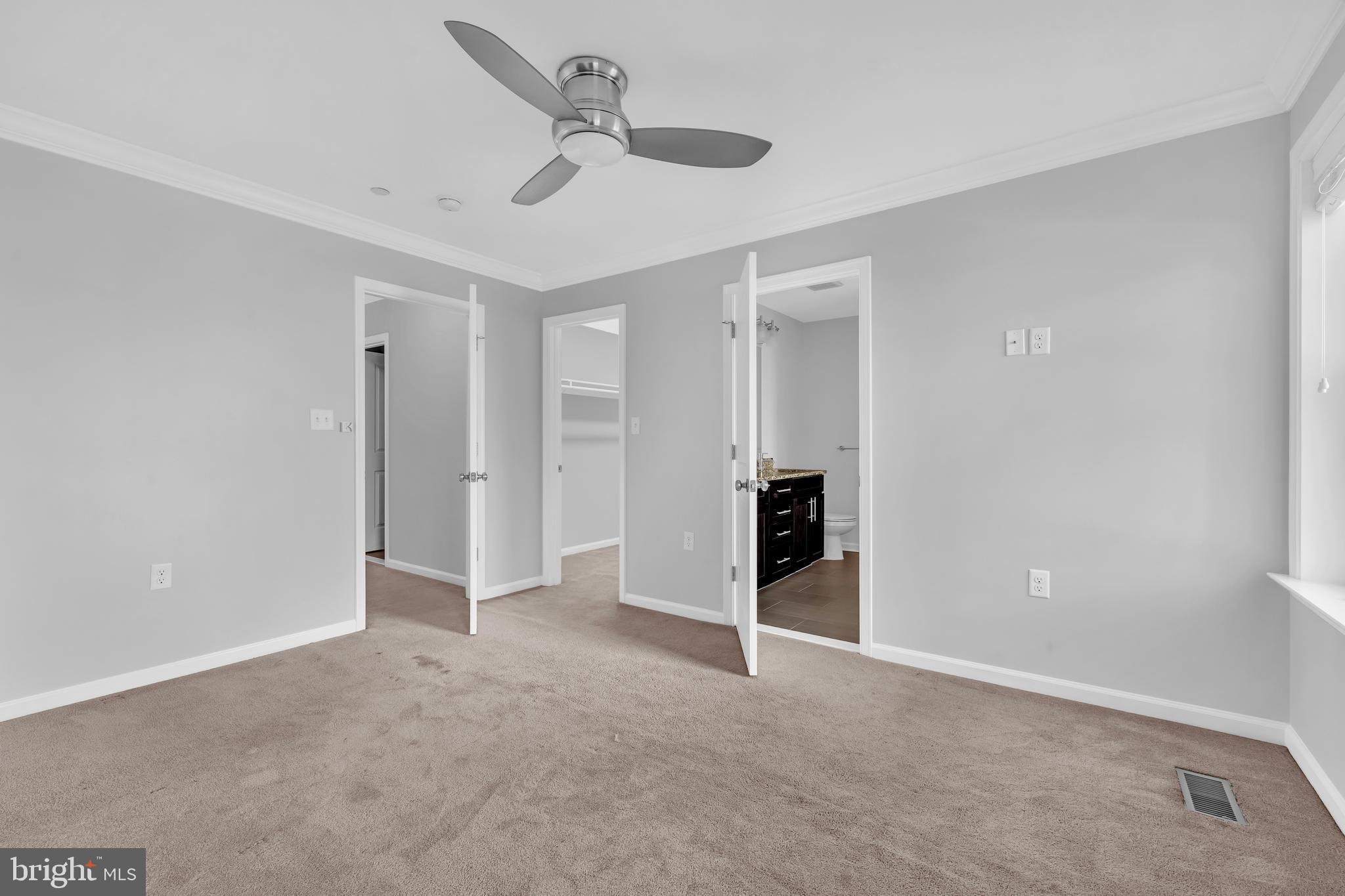 437 Woodcrest Drive Southeast Washington, DC 20032 - Photo 26 of 38 Rear Suite