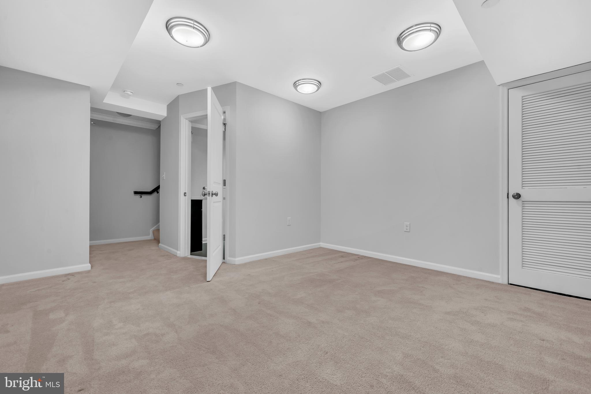 437 Woodcrest Drive Southeast Washington, DC 20032 - Photo 33 of 38 Basement