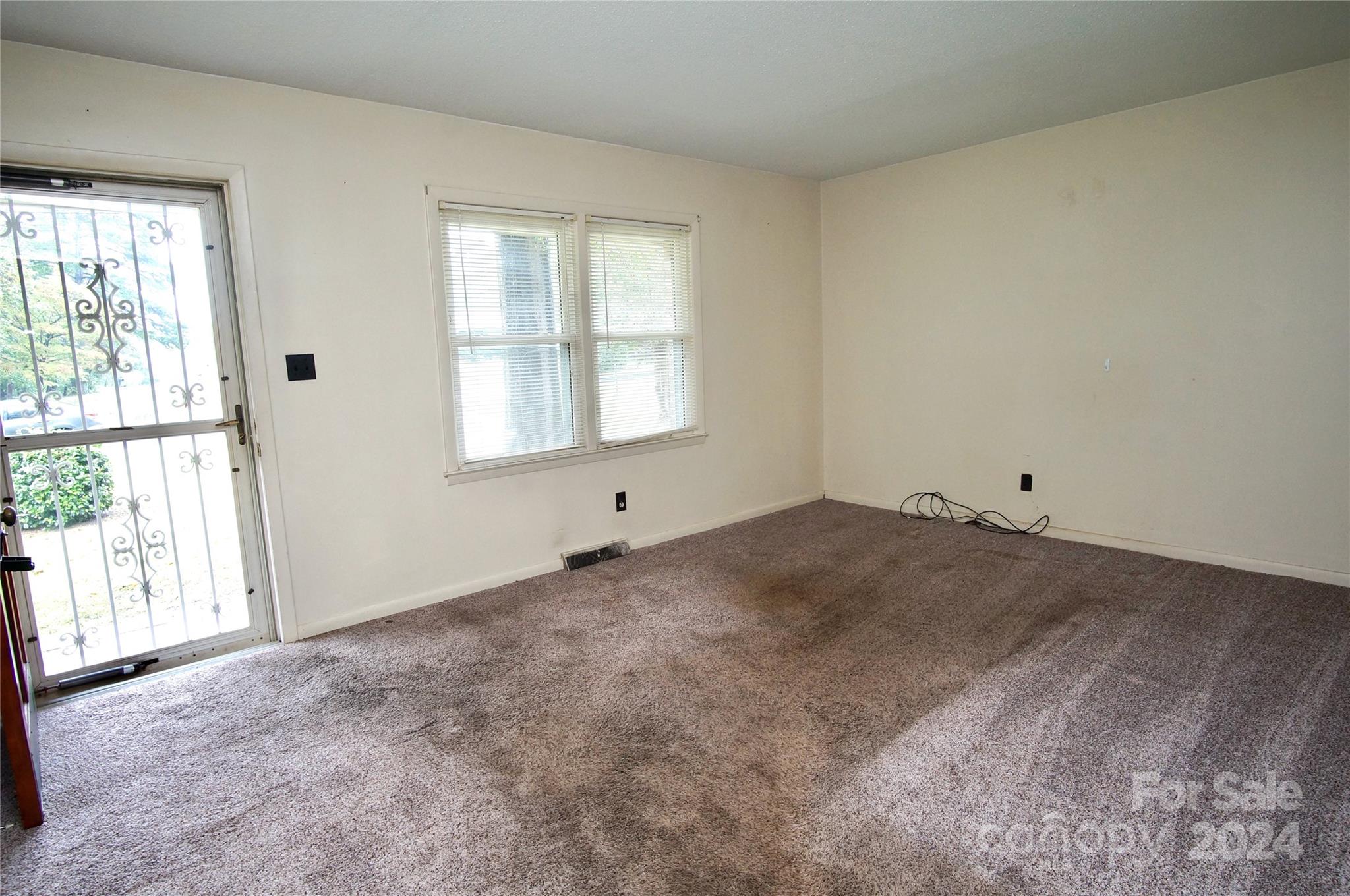 1934 Normandy Road Kannapolis, NC 28081 - Photo 3 of 18 Gallery Image 3