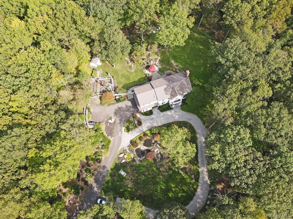 33 Peters Lane Pound Ridge, NY 10576 - Photo 35 of 41