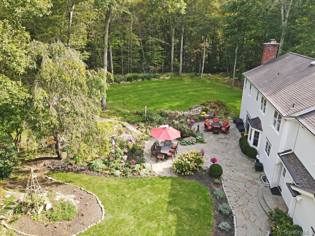 33 Peters Lane Pound Ridge, NY 10576 - Photo 36 of 41