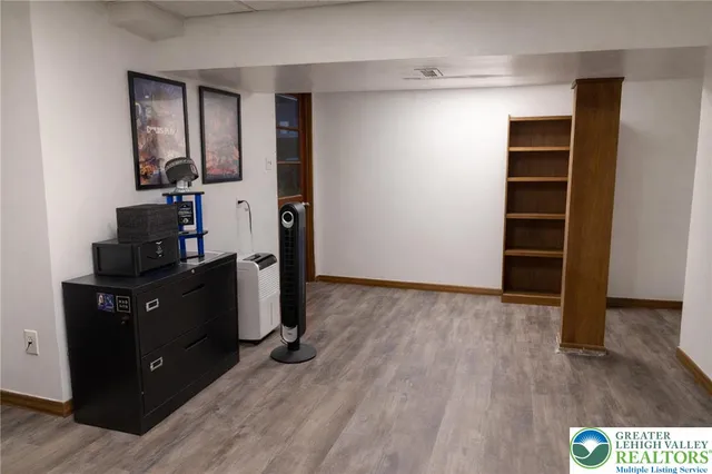 $329,900 | 664 Locke Heights Road, Bangor, PA 18013