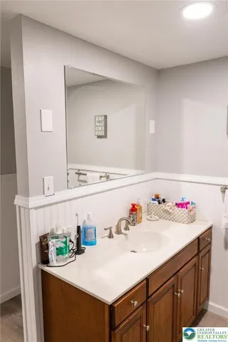 $329,900 | 664 Locke Heights Road, Bangor, PA 18013