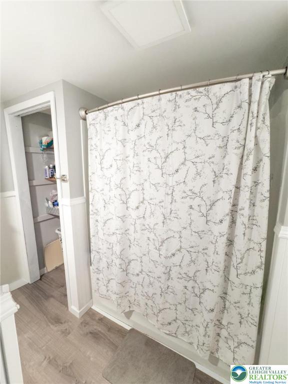 664 Locke Heights Road Bangor, PA 18013 - Photo 10 of 20 view of a room with door