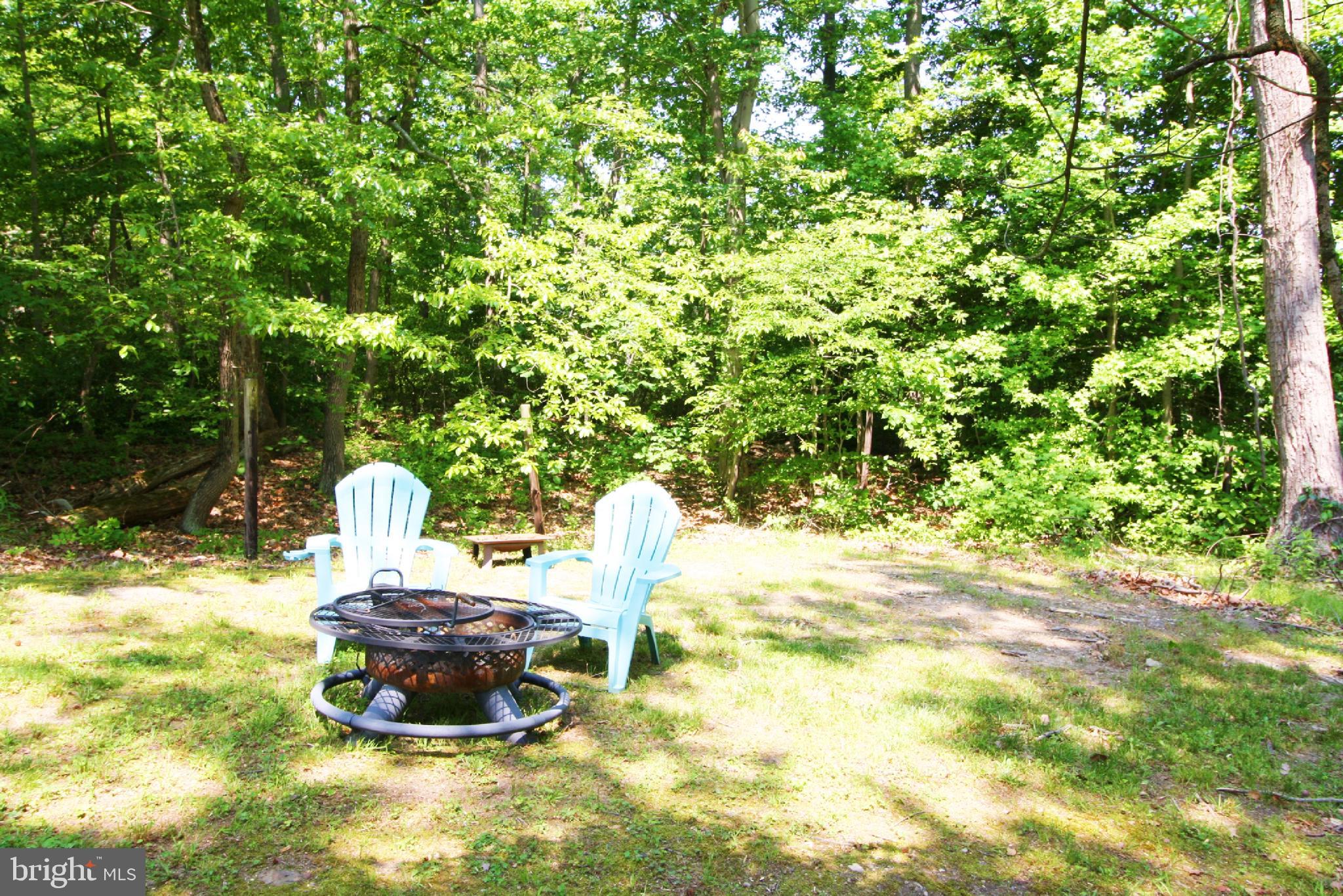 2024 Singer Road Joppa, MD 21085 - Photo 6 of 52 Front Yard