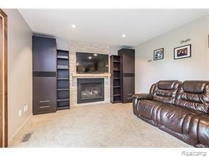 43917 Brandywyne Road Canton, MI 48187 - Photo 9 of 29 Gallery Image 9