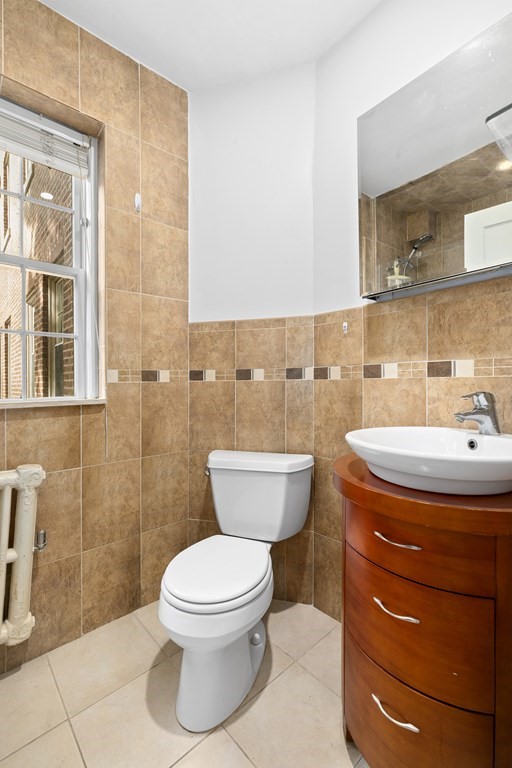21 Chauncy Street, Unit 3 Cambridge, MA 02138 - Photo 5 of 12