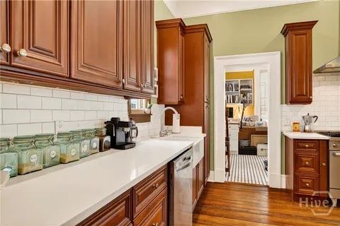 $795,000 | 1116 Barnard Street, Savannah, GA 31401