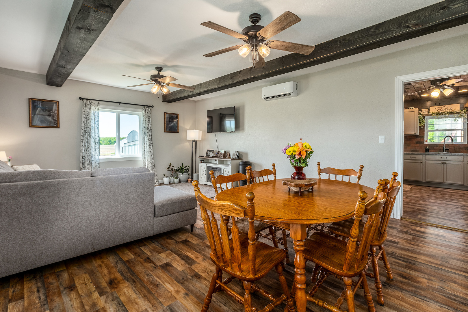 13988 Tower Road Richview, IL 62877 - Photo 8 of 44
