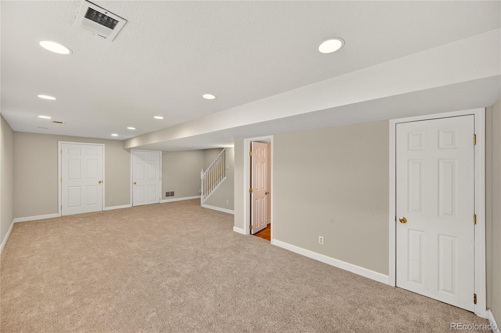 9608 Salem Court Highlands Ranch, CO 80130 - Photo 21 of 32
