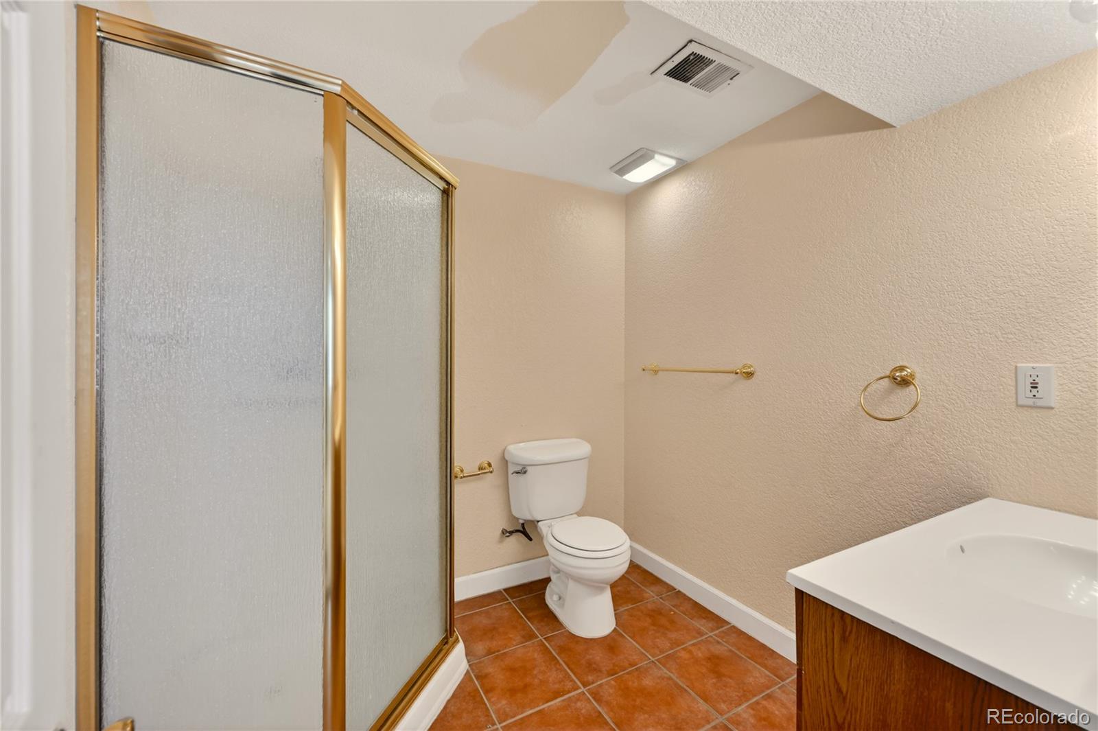 9608 Salem Court Highlands Ranch, CO 80130 - Photo 22 of 32