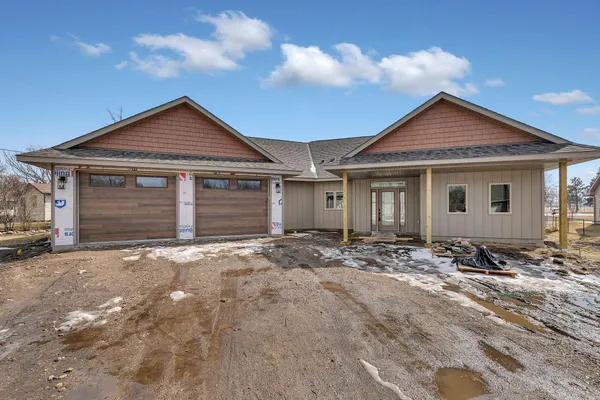 $675,000 | 2024 Forest Drive, St. Cloud, MN 56303