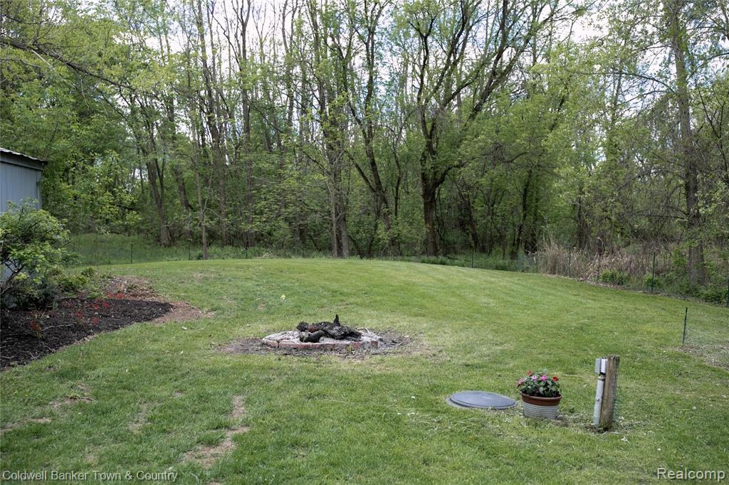 7286 Faussett Road Fenton, MI 48430 - Photo 49 of 59