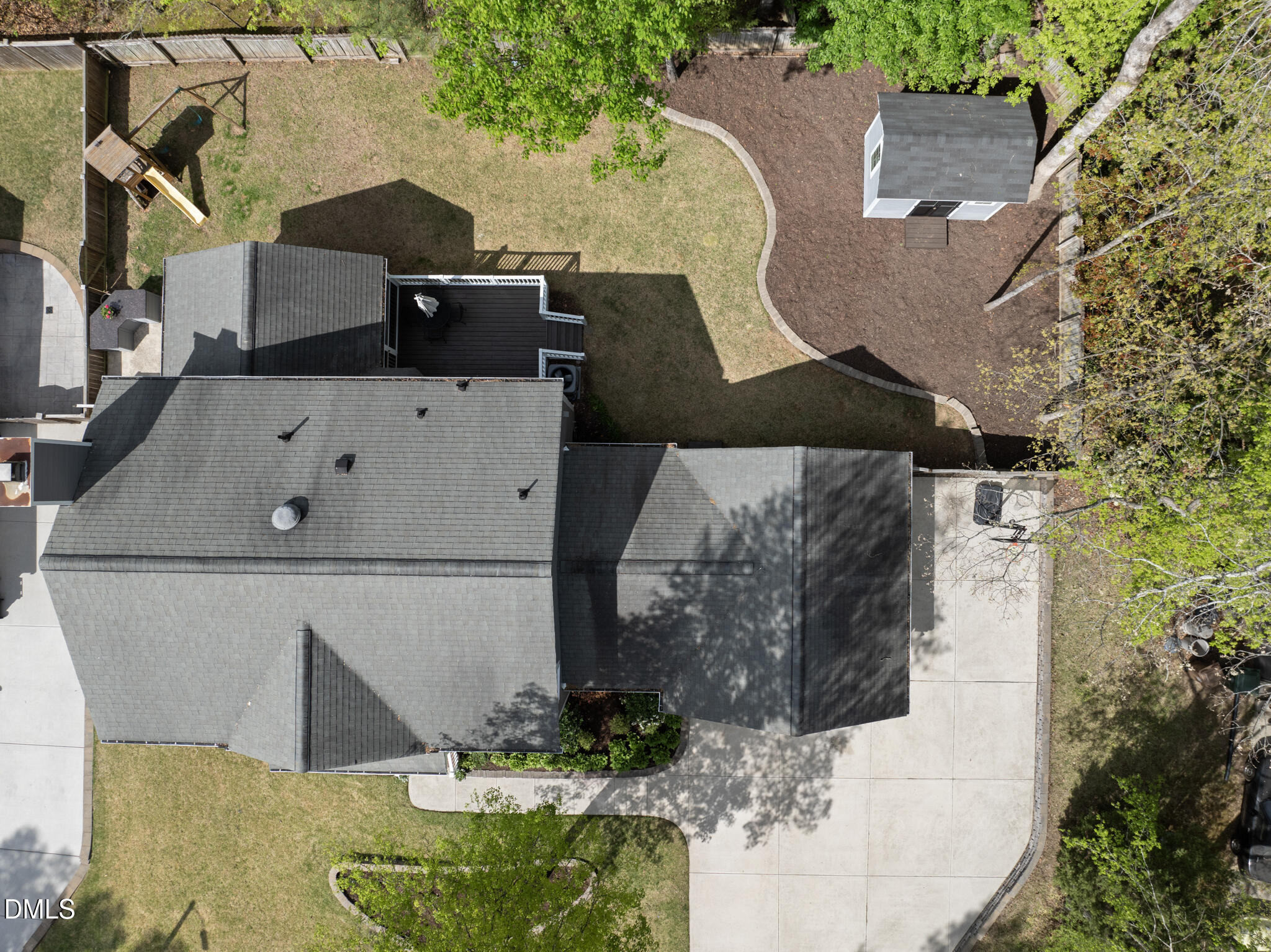 102 South Knightsbridge Road Cary, NC 27513 - Photo 39 of 41 DJI_0006