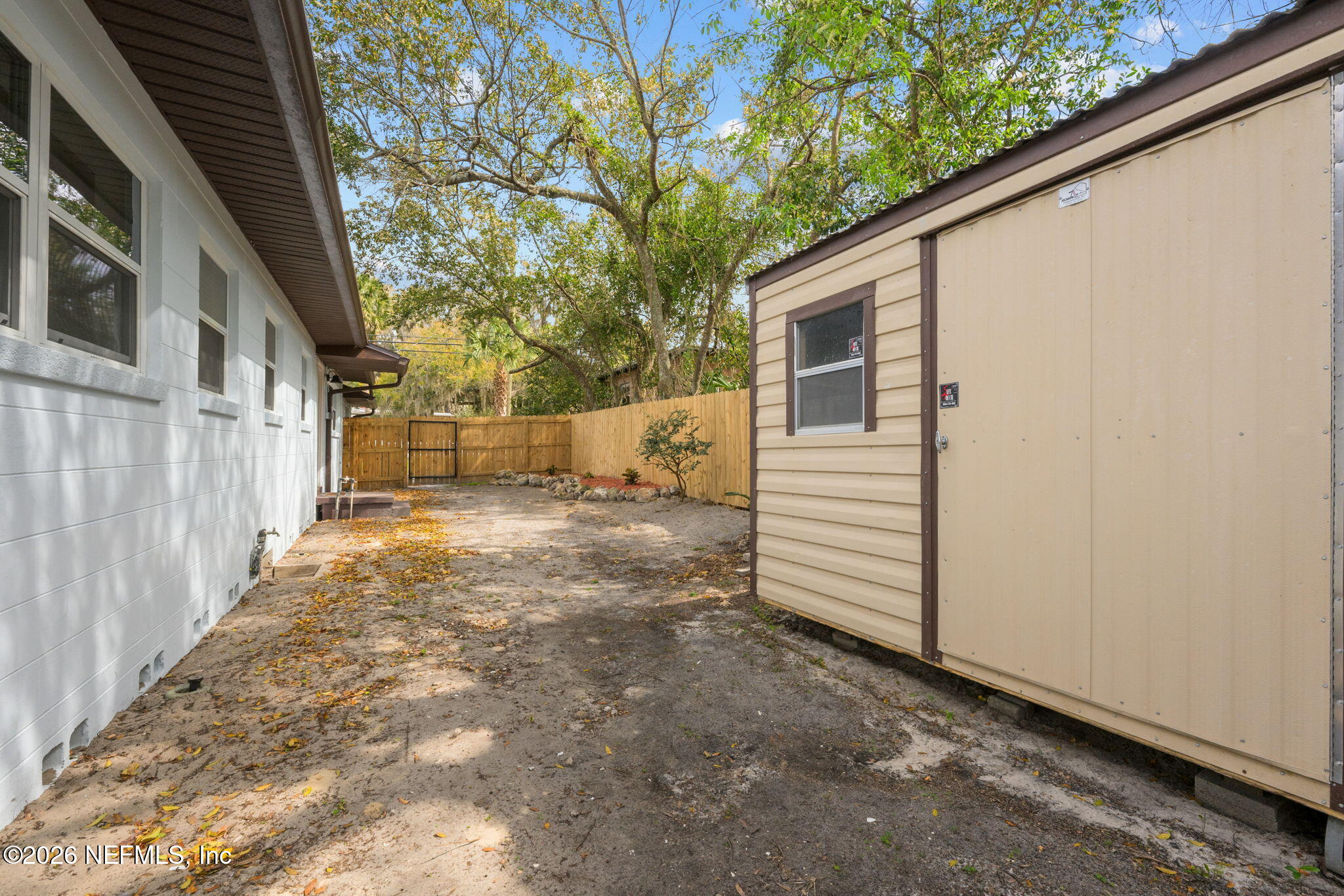 2003 Laurel Street Palatka, FL 32177 - Photo 26 of 31 a view of a back yard of the house