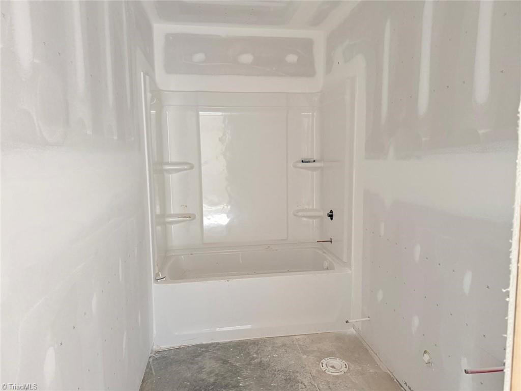 311 Park Street High Point, NC 27260 - Photo 11 of 21 Bathroom 2