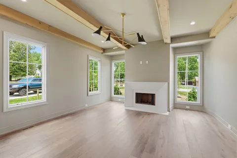 $2,999,992 | 105 Keyway Drive, Nashville, TN 37205