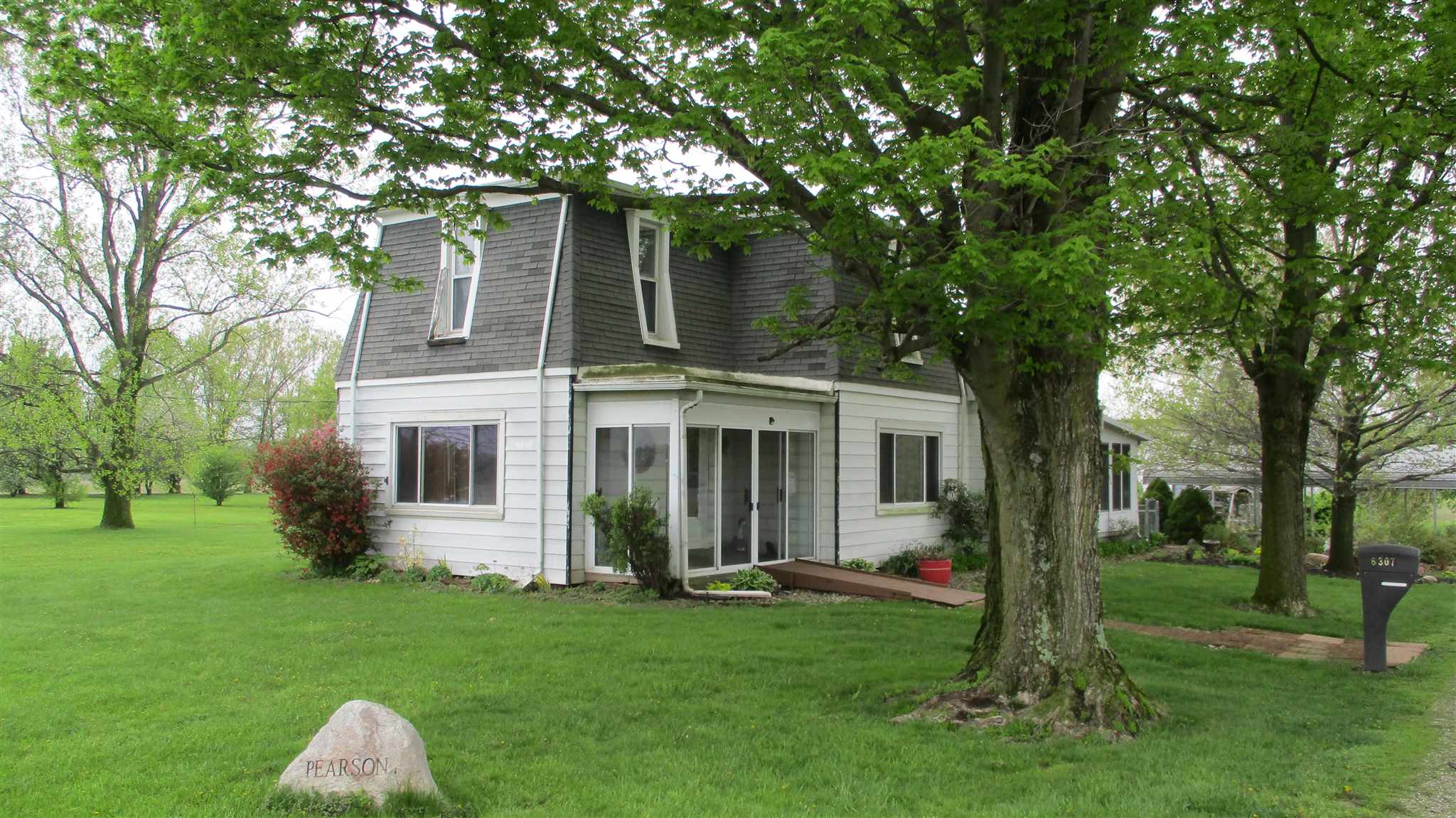 6307 East St Road Flora, IN 46929 - Photo 1 of 14