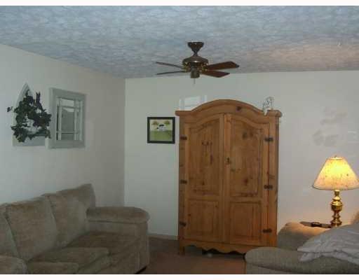 2912 Vineyard Street Springfield, OH 45503 - Photo 4 of 7