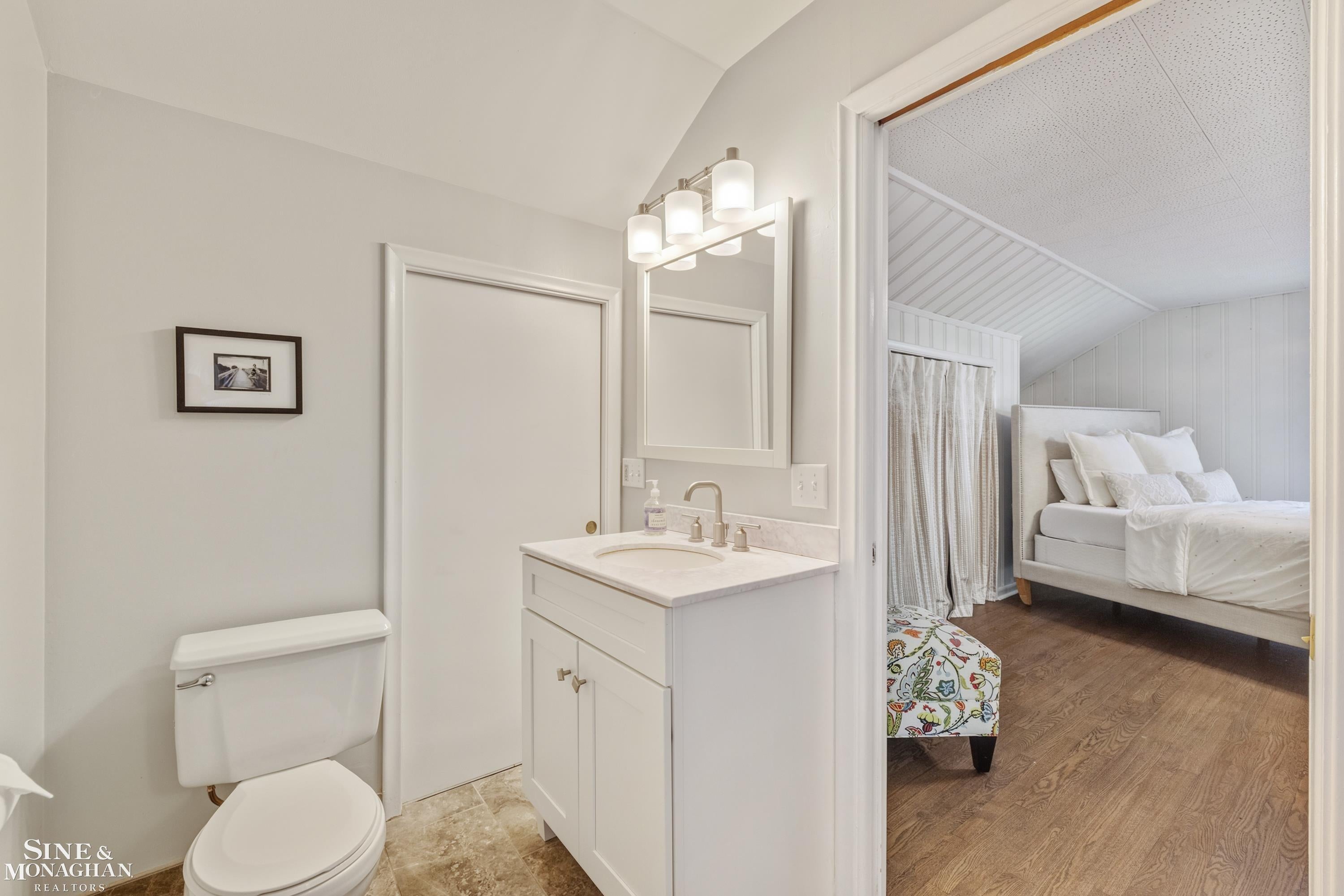 277 Ridgemont Road Grosse Pointe Farms, MI 48236 - Photo 33 of 58 Gallery Image 33