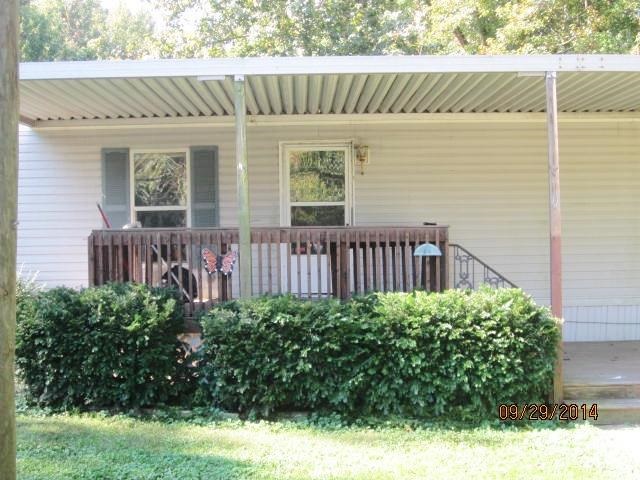 2799 South Yankeetown Road Boonville, IN 47601 - Photo 2 of 11 Gallery Image 2