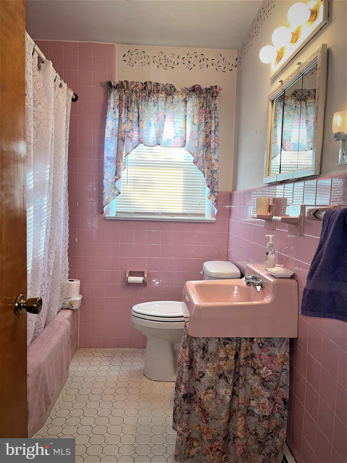 938 Columbus Road Burlington, NJ 08016 - Photo 14 of 19 Gallery Image 14