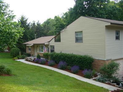 6043 Sheed Road Cincinnati, OH 45247 - Photo 1 of 1
