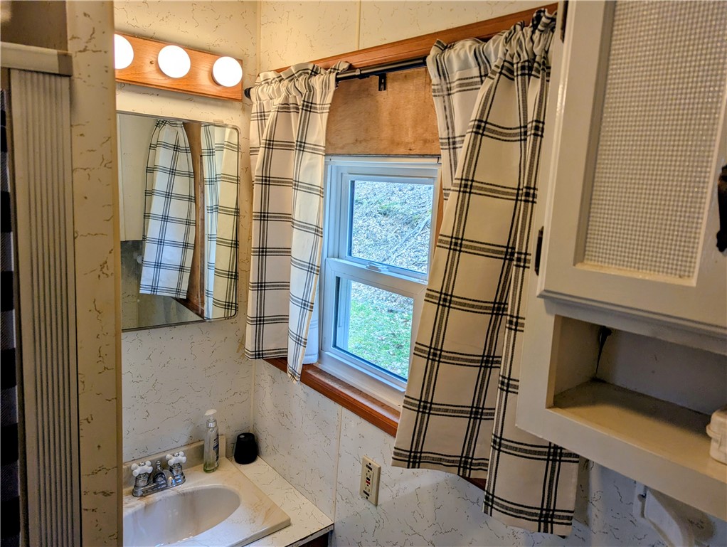 198 Spring Run Road Smethport, PA 16749 - Photo 16 of 27