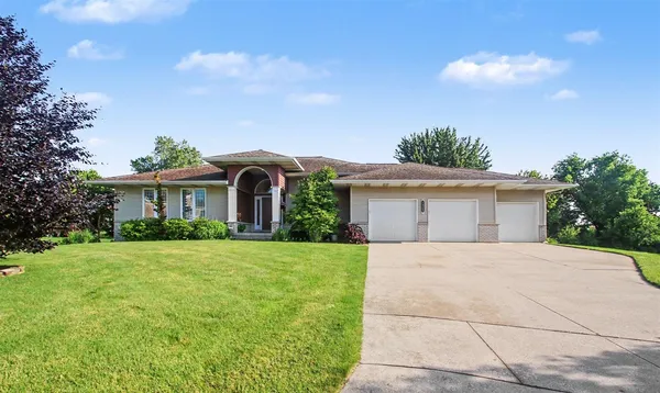 $599,900 | 1425 Crystalline Drive Southeast, Caledonia, MI 49316