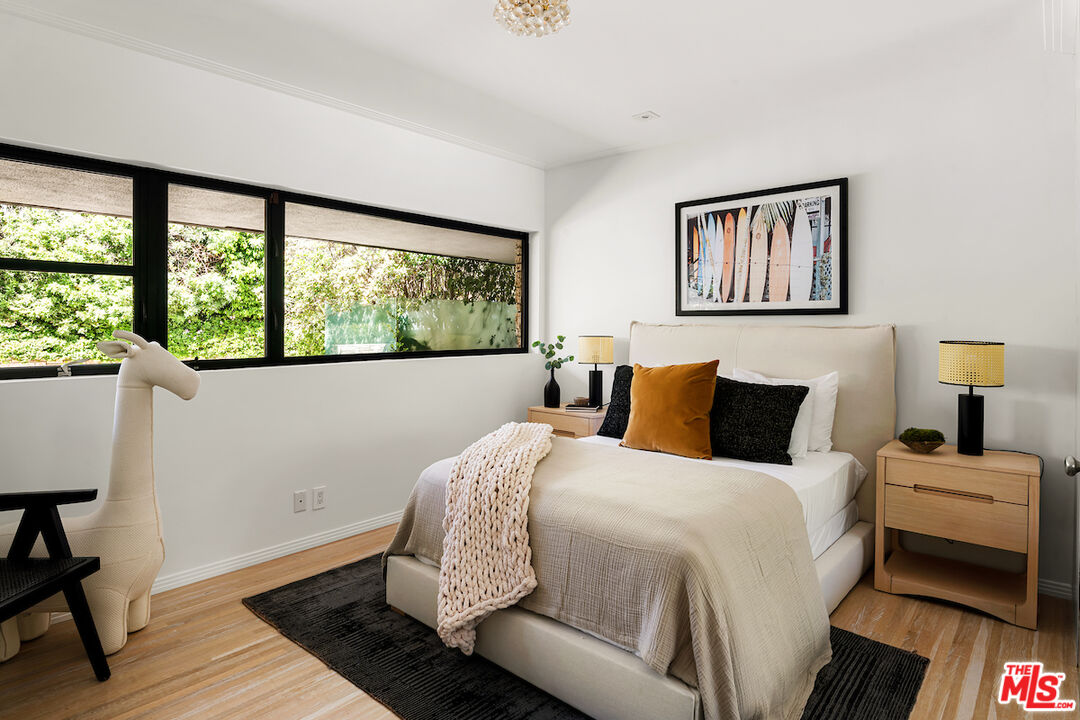 1011 North Hillcrest Road Beverly Hills, CA 90210 - Photo 31 of 52