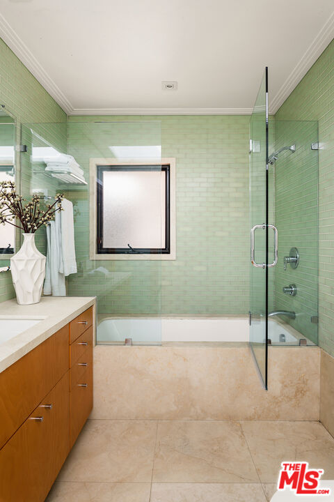 1011 North Hillcrest Road Beverly Hills, CA 90210 - Photo 34 of 52