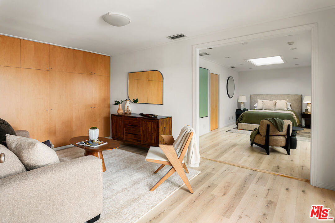 1011 North Hillcrest Road Beverly Hills, CA 90210 - Photo 46 of 52