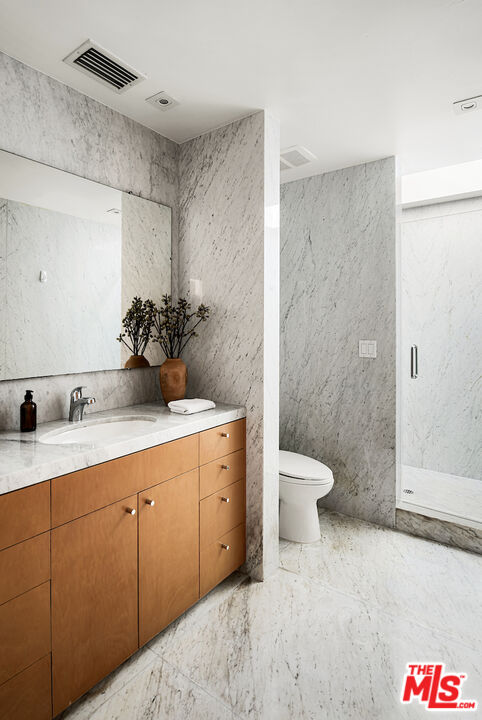 1011 North Hillcrest Road Beverly Hills, CA 90210 - Photo 49 of 52