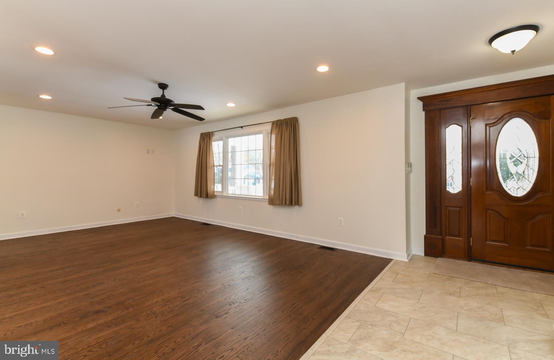 565 Cambridge Road Blackwood, NJ 08012 - Photo 11 of 41