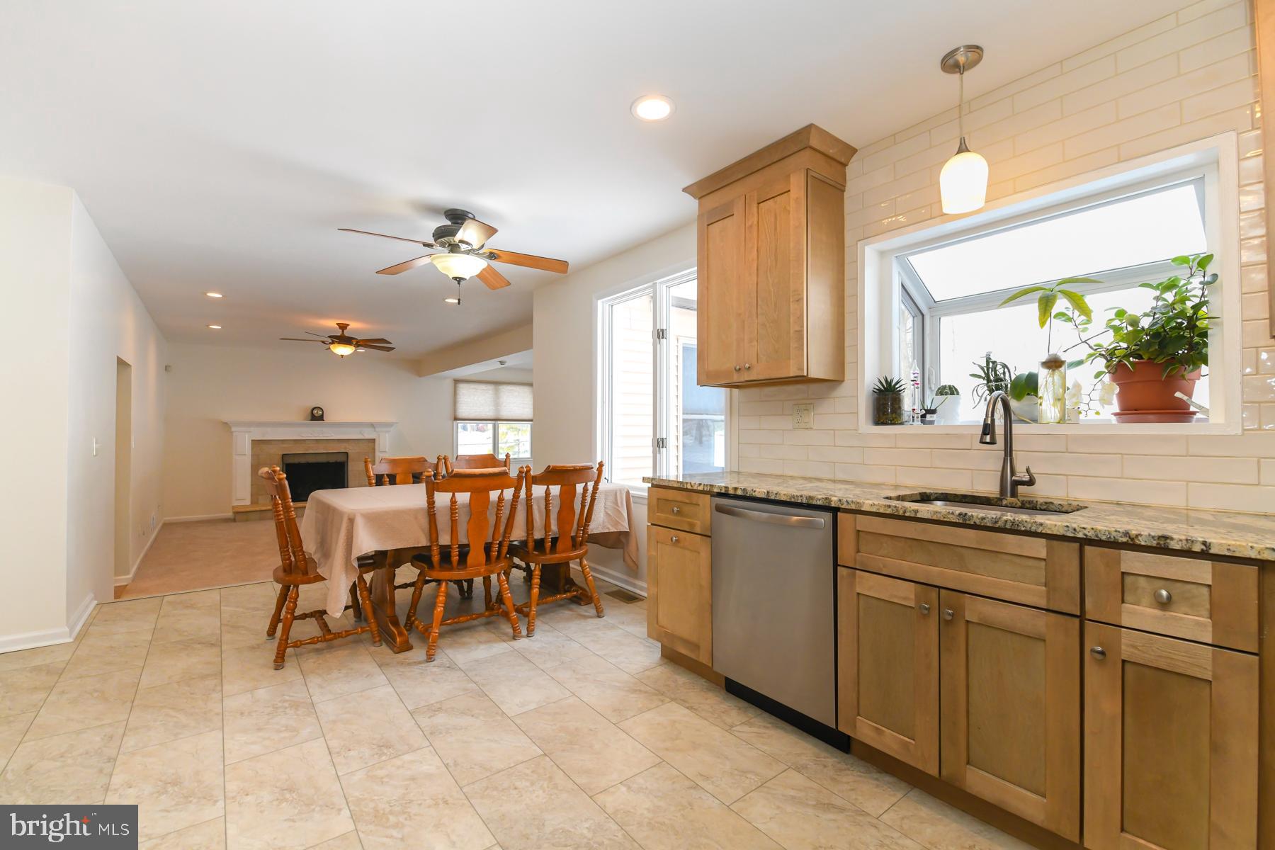 565 Cambridge Road Blackwood, NJ 08012 - Photo 18 of 41