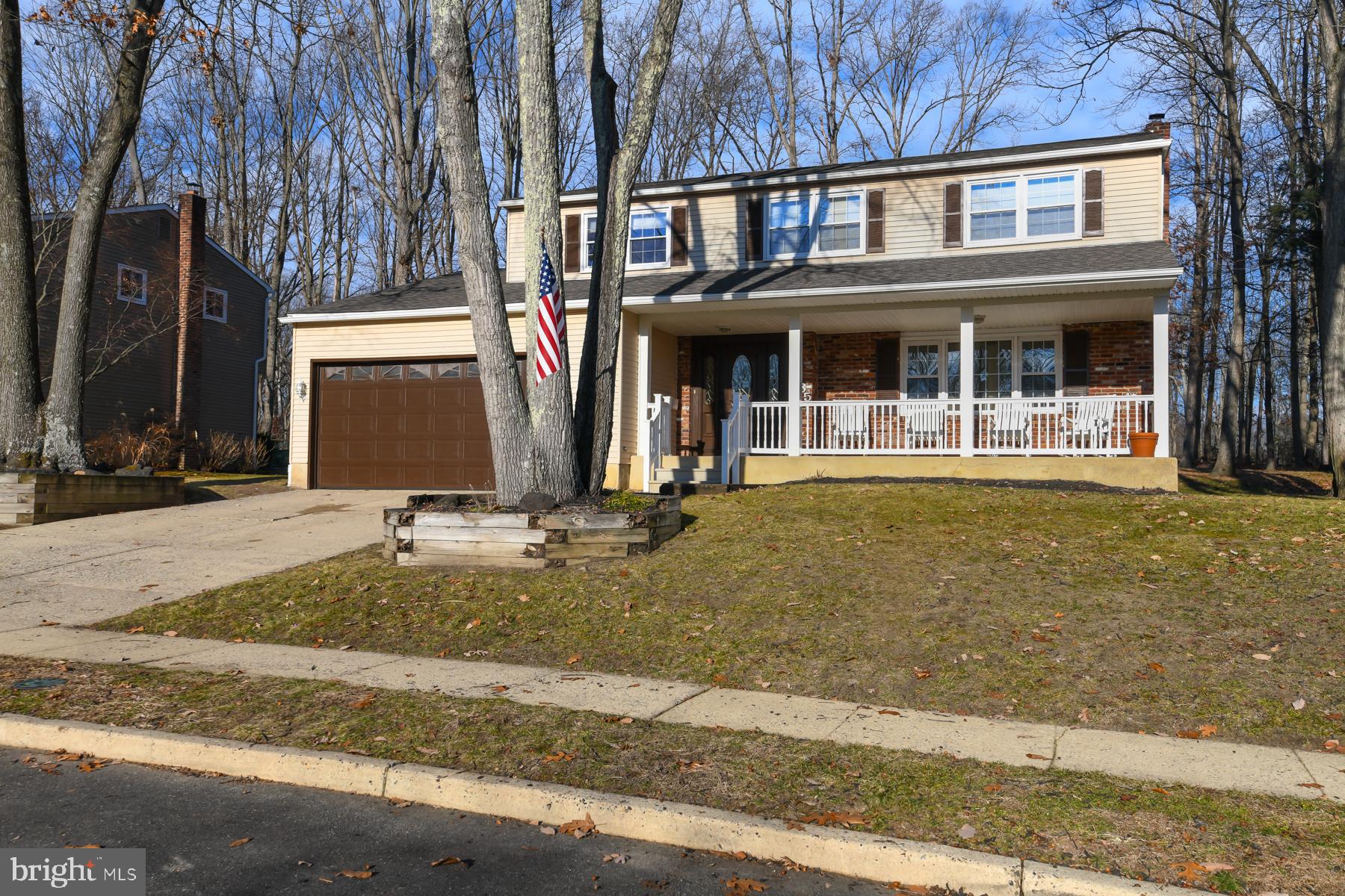 565 Cambridge Road Blackwood, NJ 08012 - Photo 2 of 41