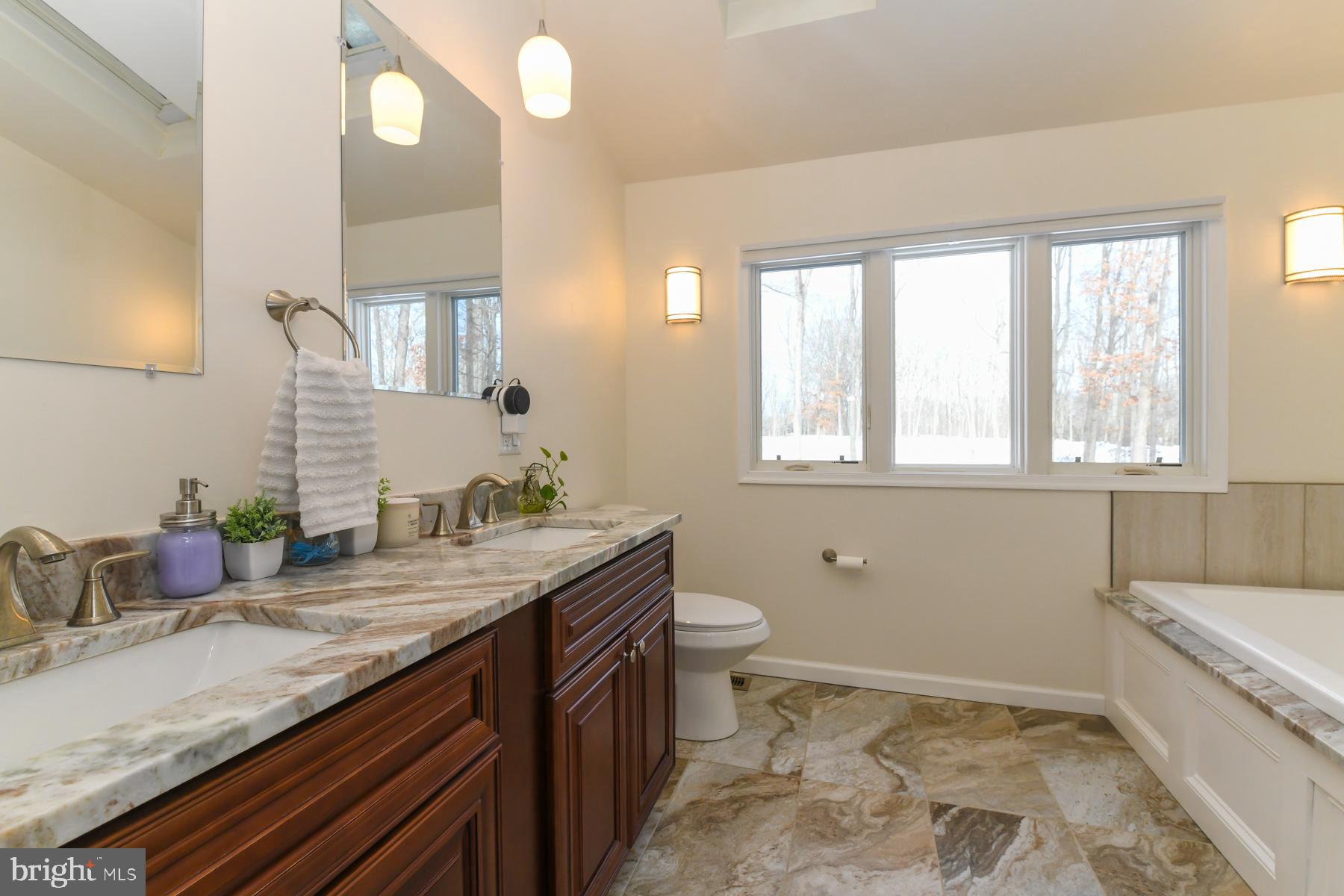 565 Cambridge Road Blackwood, NJ 08012 - Photo 26 of 41