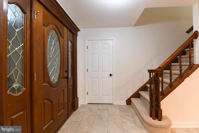 $599,999 | 565 Cambridge Road, Blackwood, NJ 08012