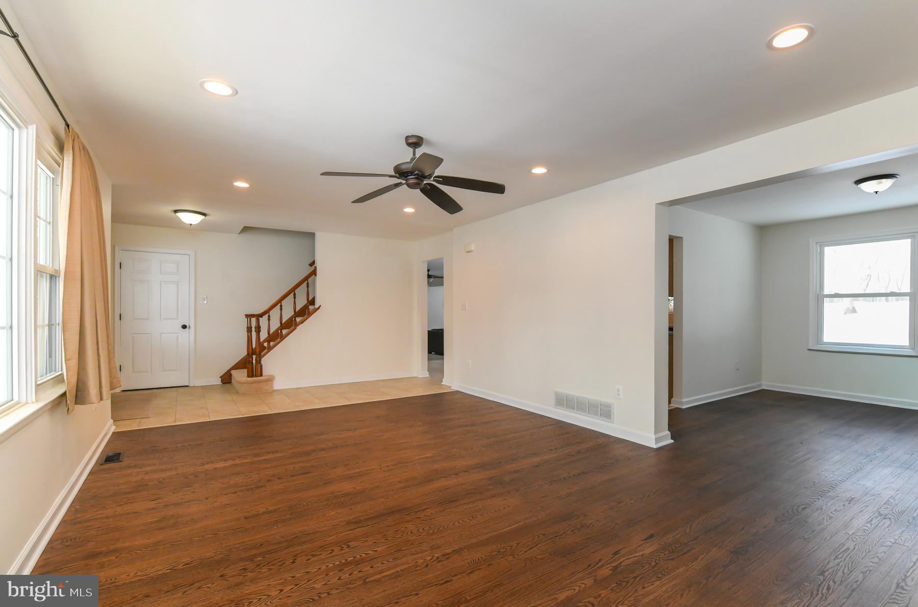 565 Cambridge Road Blackwood, NJ 08012 - Photo 10 of 41