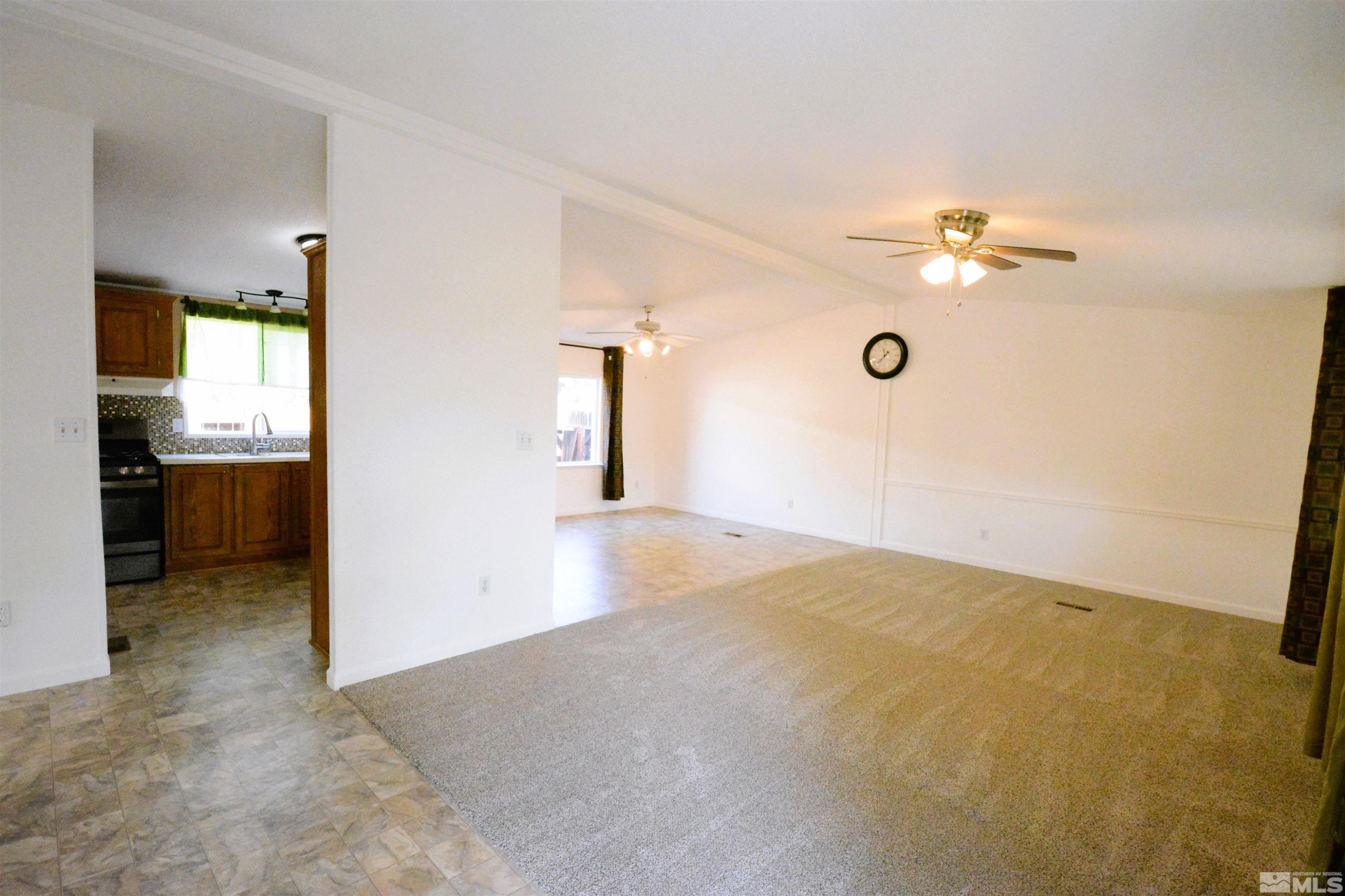 2731 Larkspur Street Reno, NV 89512 - Photo 20 of 32 Photo 20