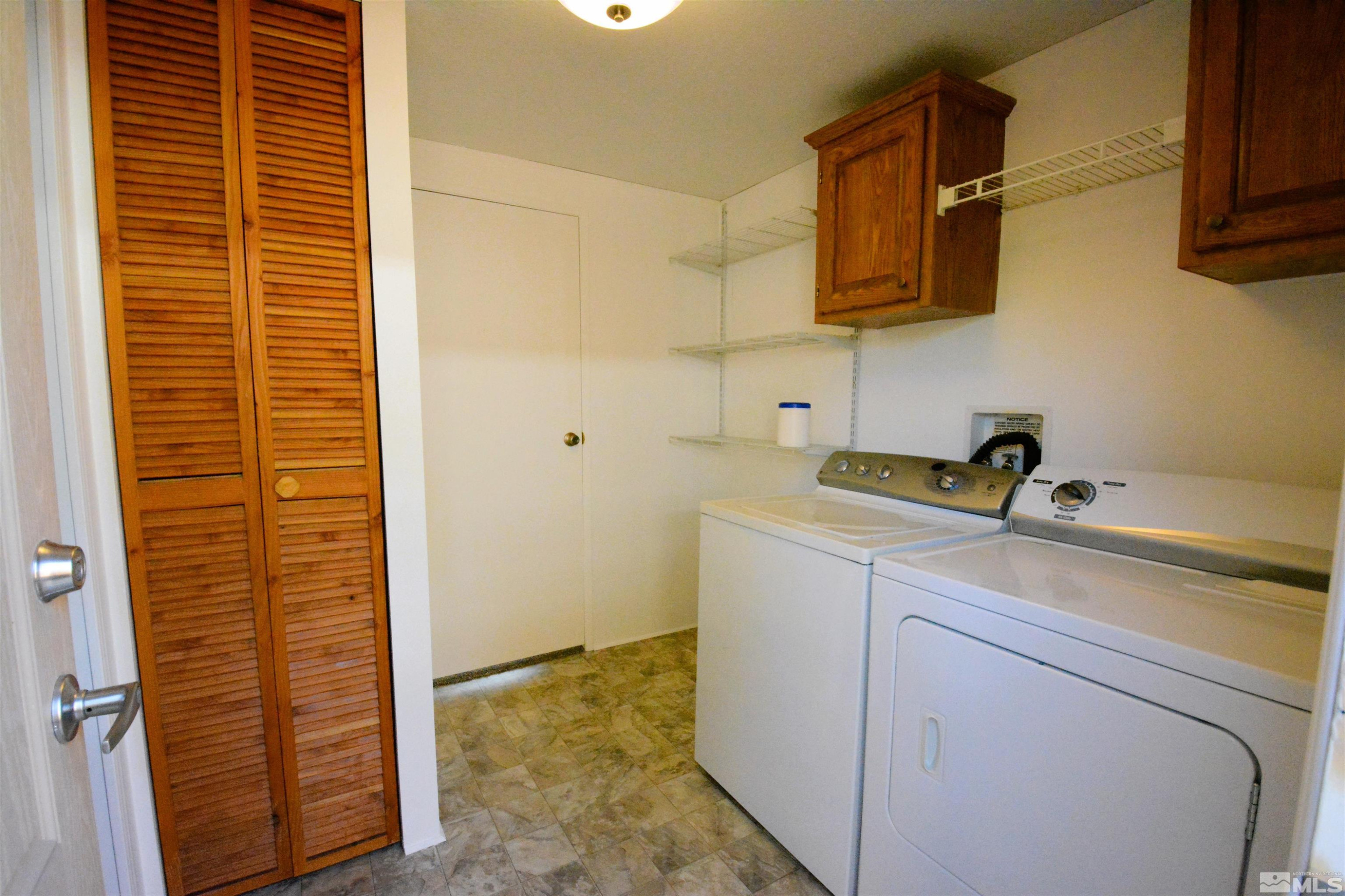 2731 Larkspur Street Reno, NV 89512 - Photo 23 of 32 Photo 23