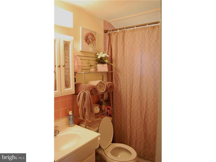 15 Indigo Road Levittown, PA 19057 - Photo 13 of 18 Bathroom