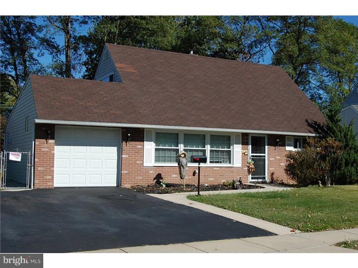 15 Indigo Road Levittown, PA 19057 - Photo 2 of 18 Exterior